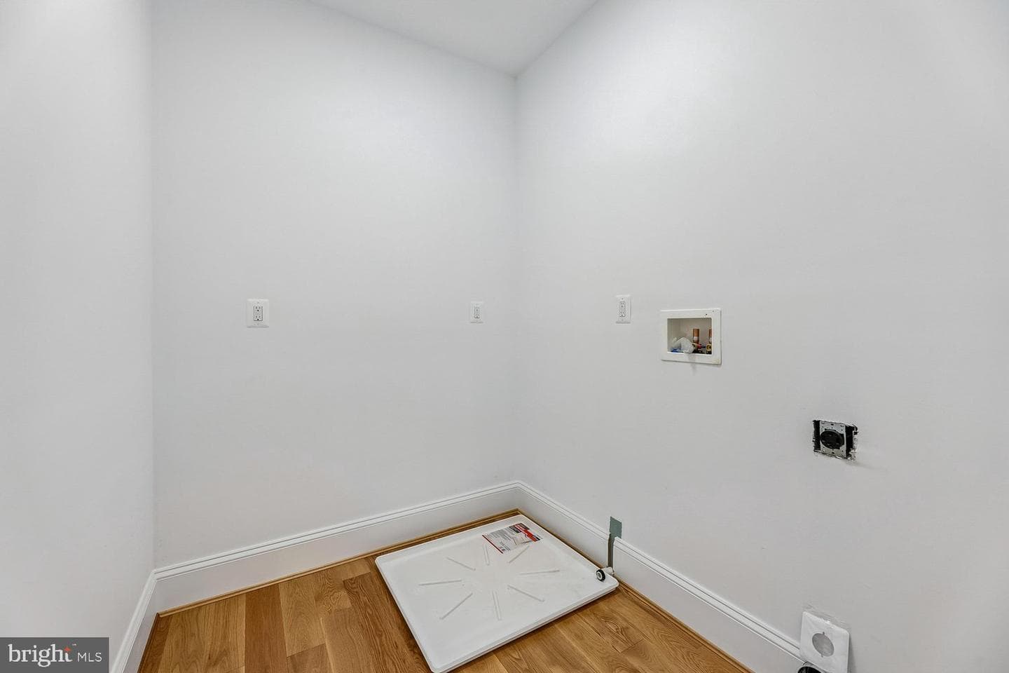 7926 Bolling Drive photo 70