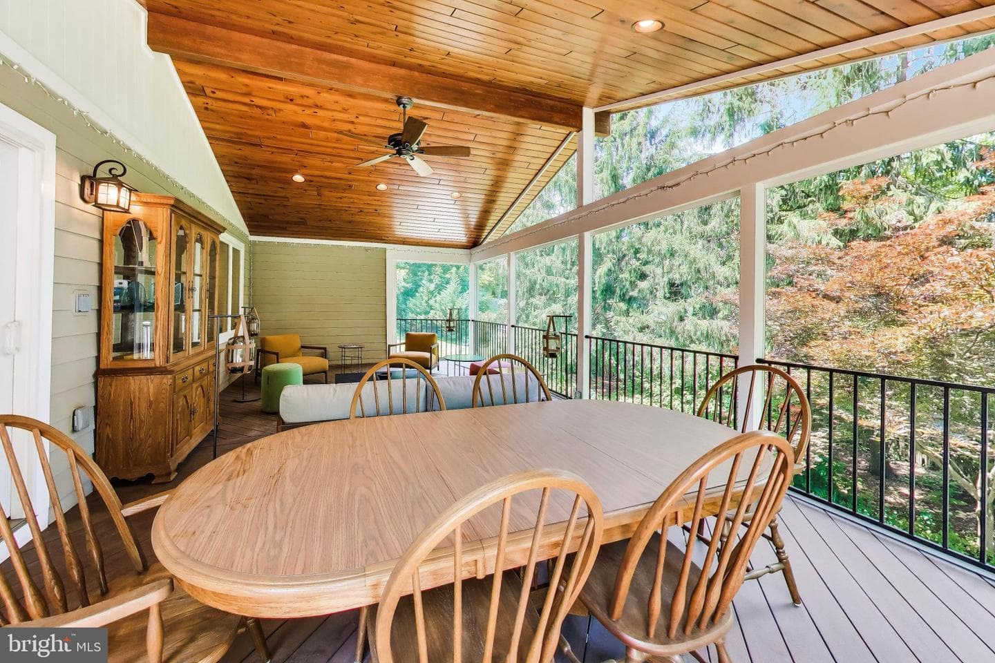 3300 Clearwood Court photo 40