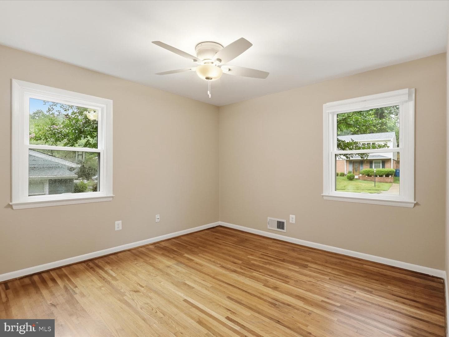 7218 Hadlow Drive photo 21