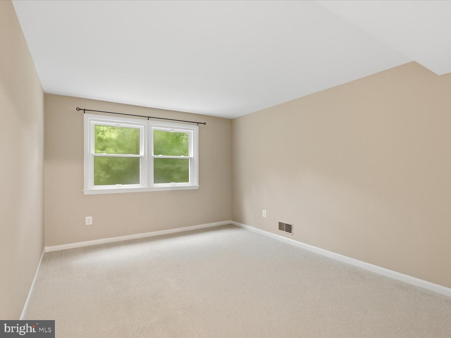 7218 Hadlow Drive photo 27