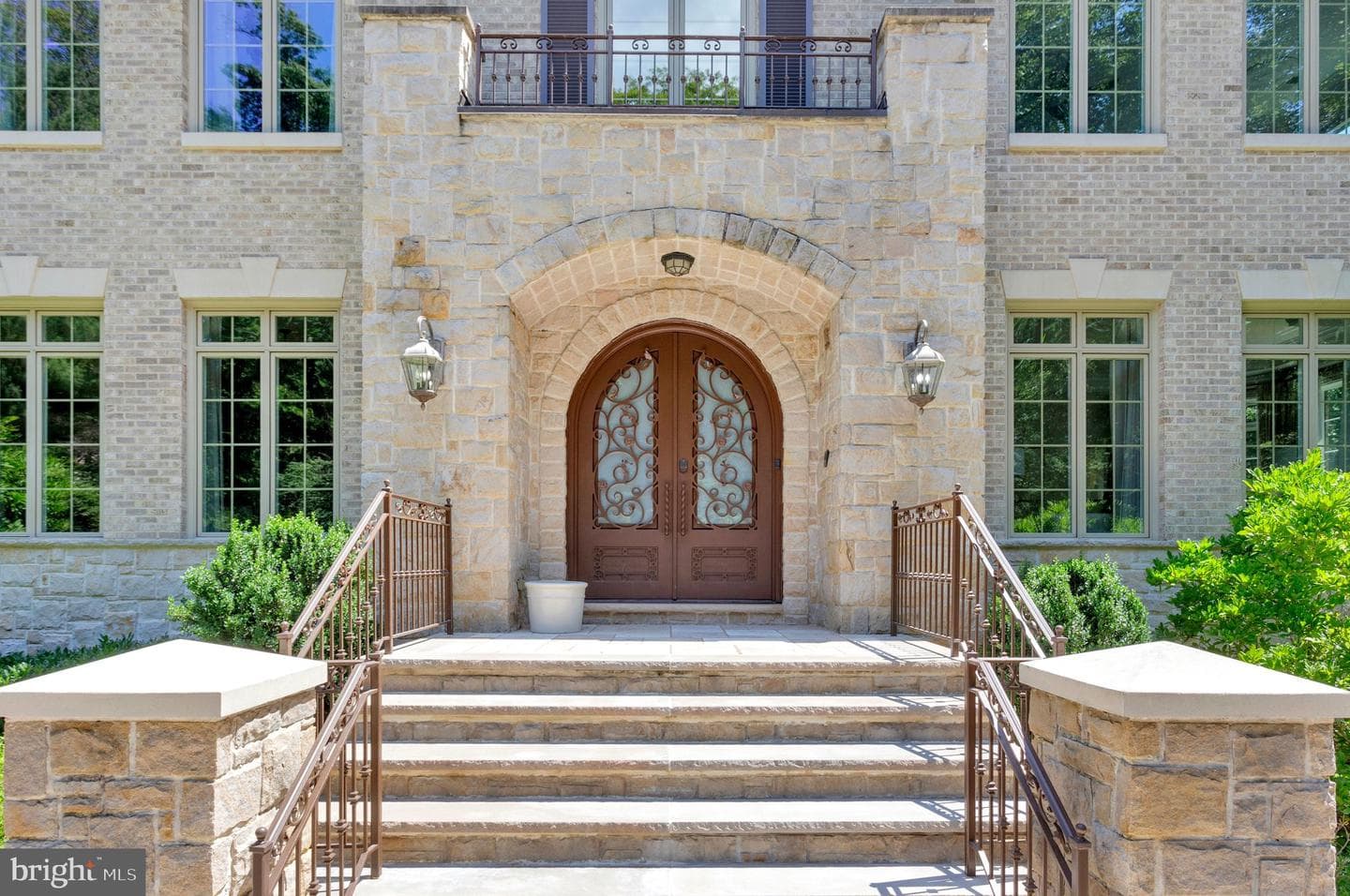 6700 Lupine Lane, Mclean