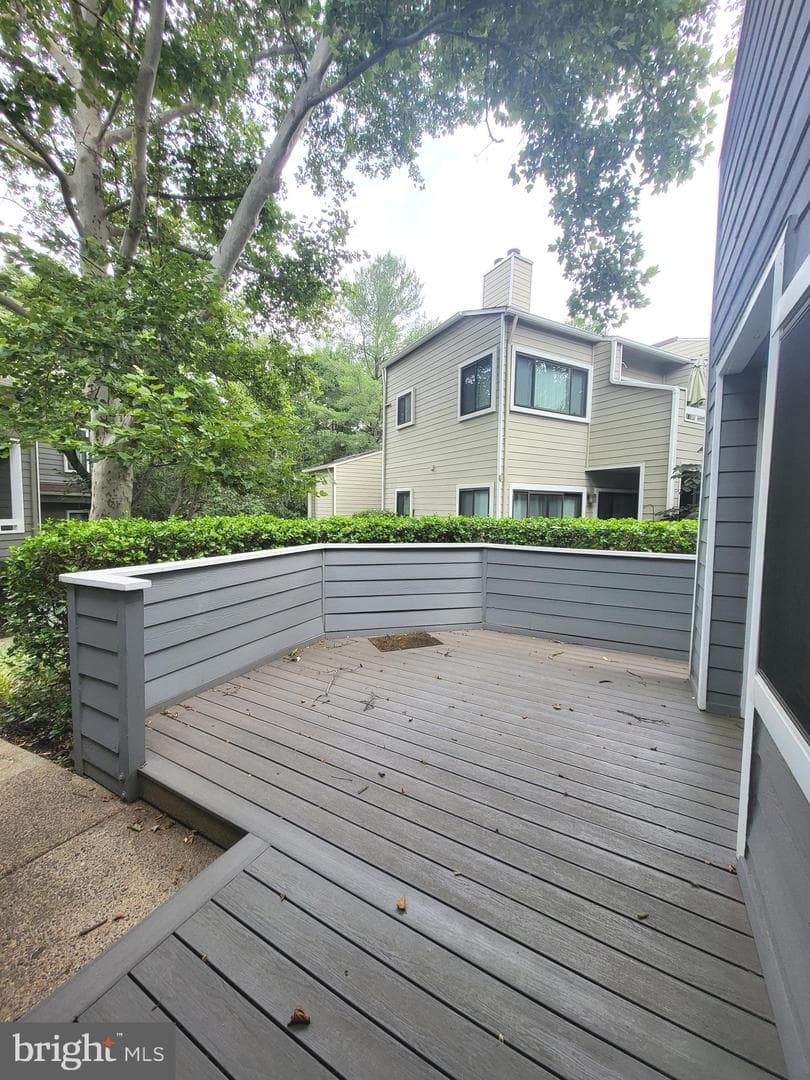 1904 Villaridge Drive photo 15