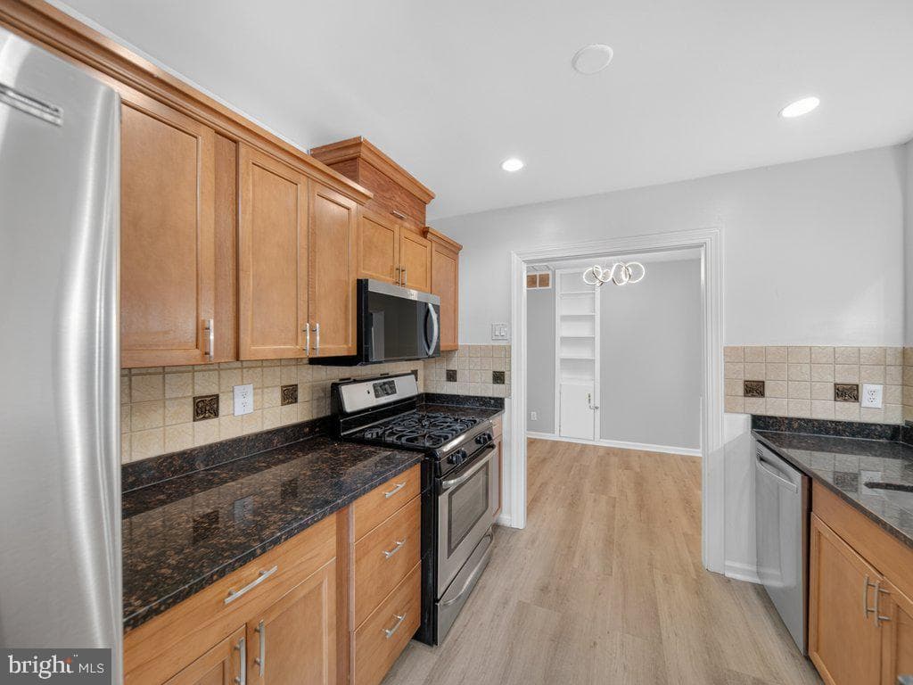 4906 Upland Drive photo 30
