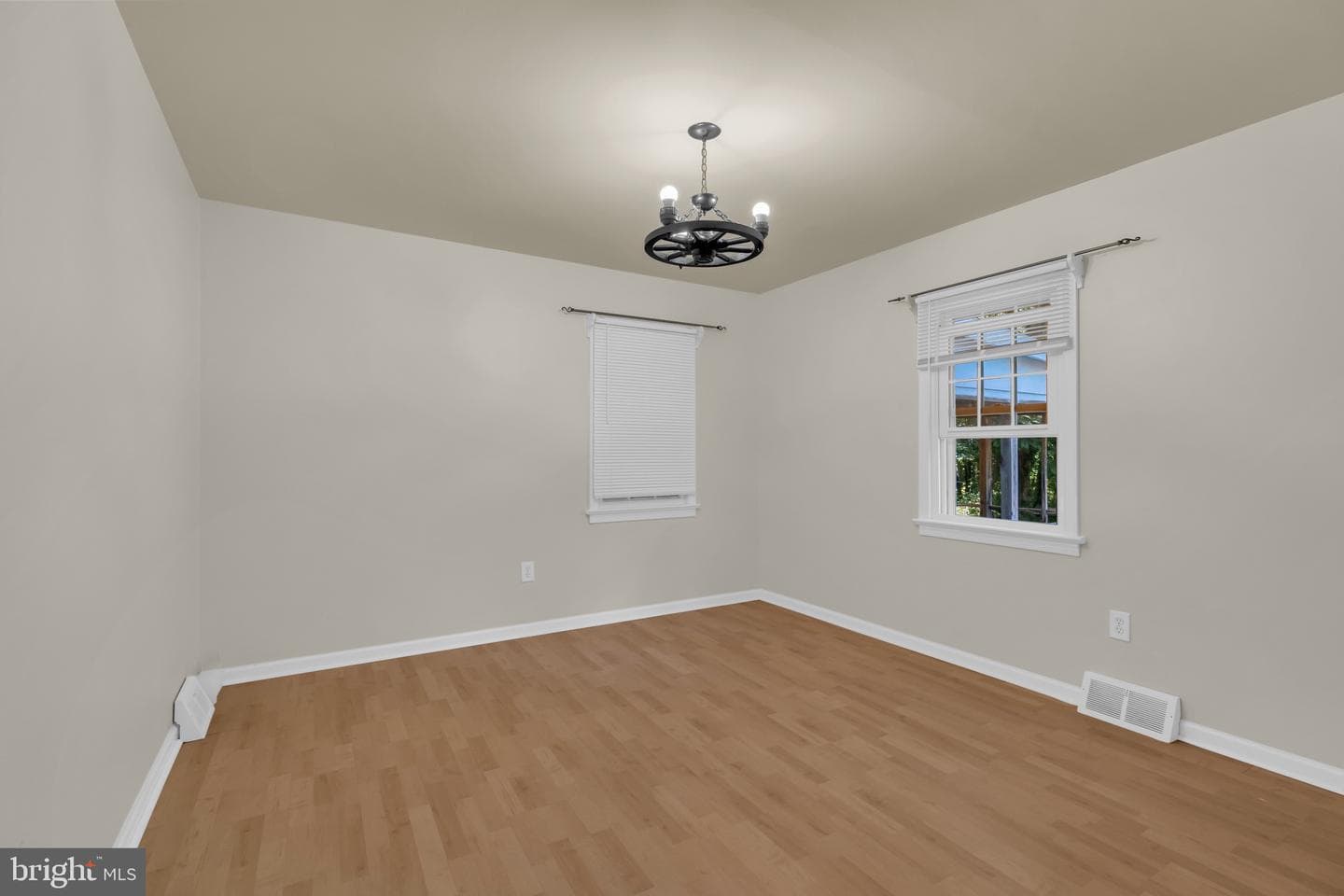 10632 Old Colchester Road photo 15