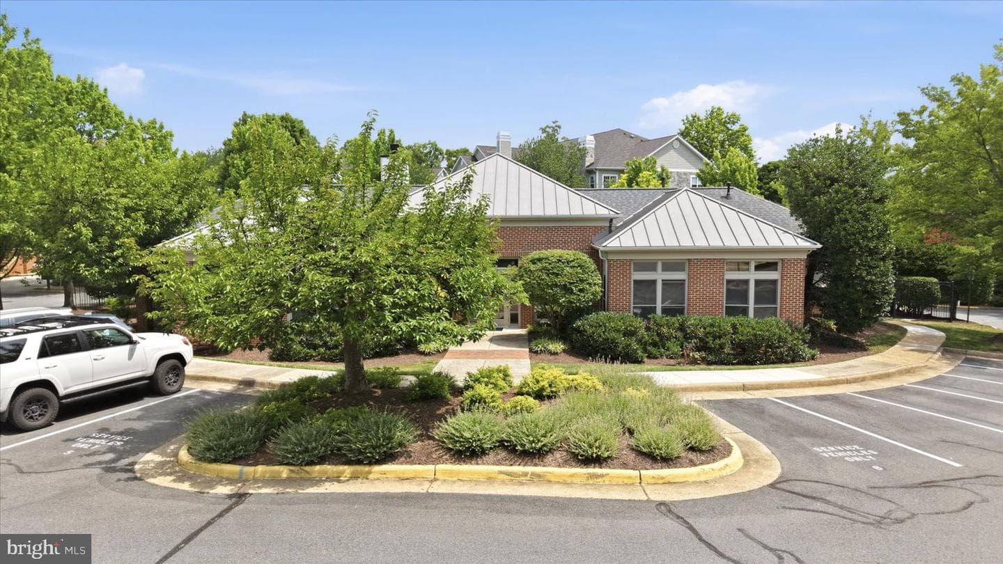 1700 Lake Shore Crest Drive #31 photo 38