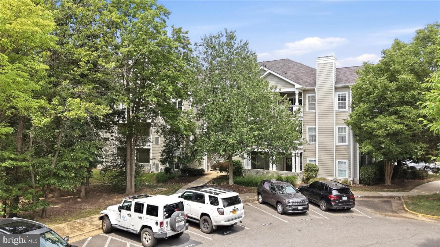 1700 Lake Shore Crest Drive #31 photo 39