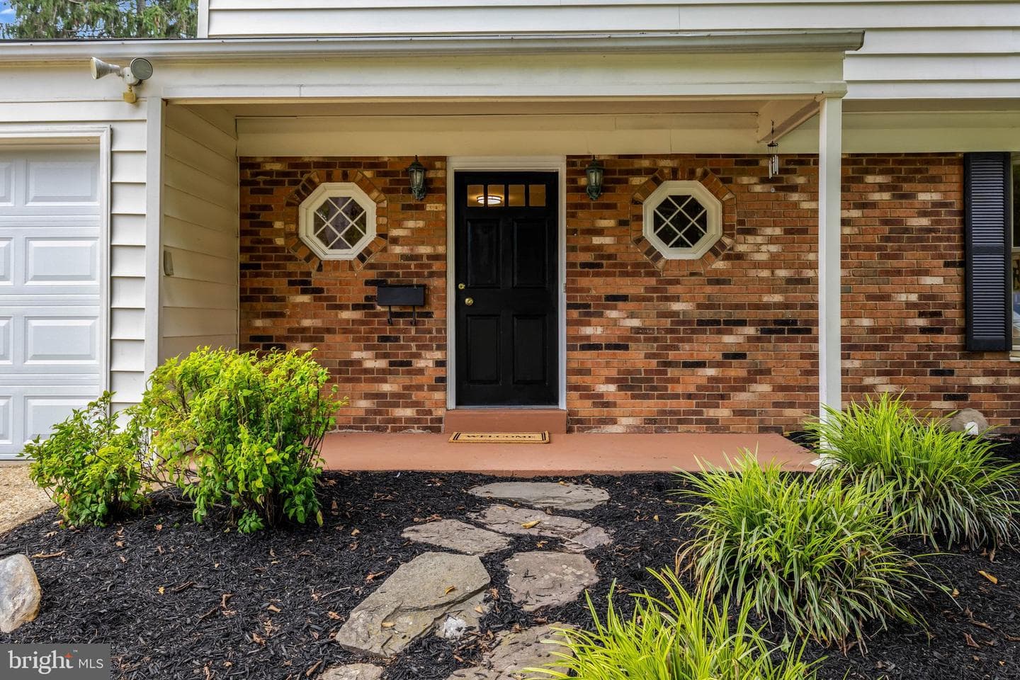 9217 Santayana Drive photo 4