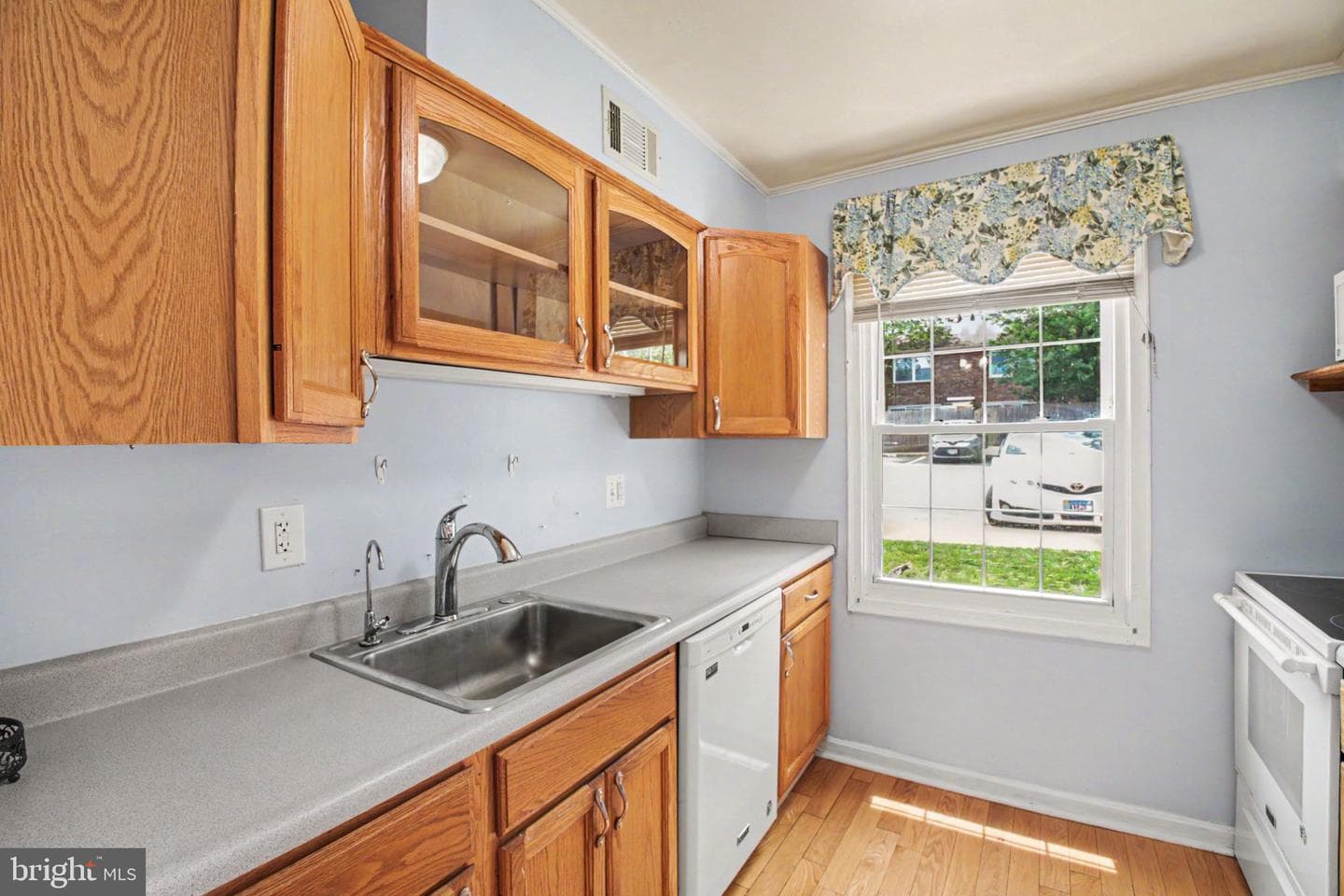 8418 Penshurst Drive #592 photo 9