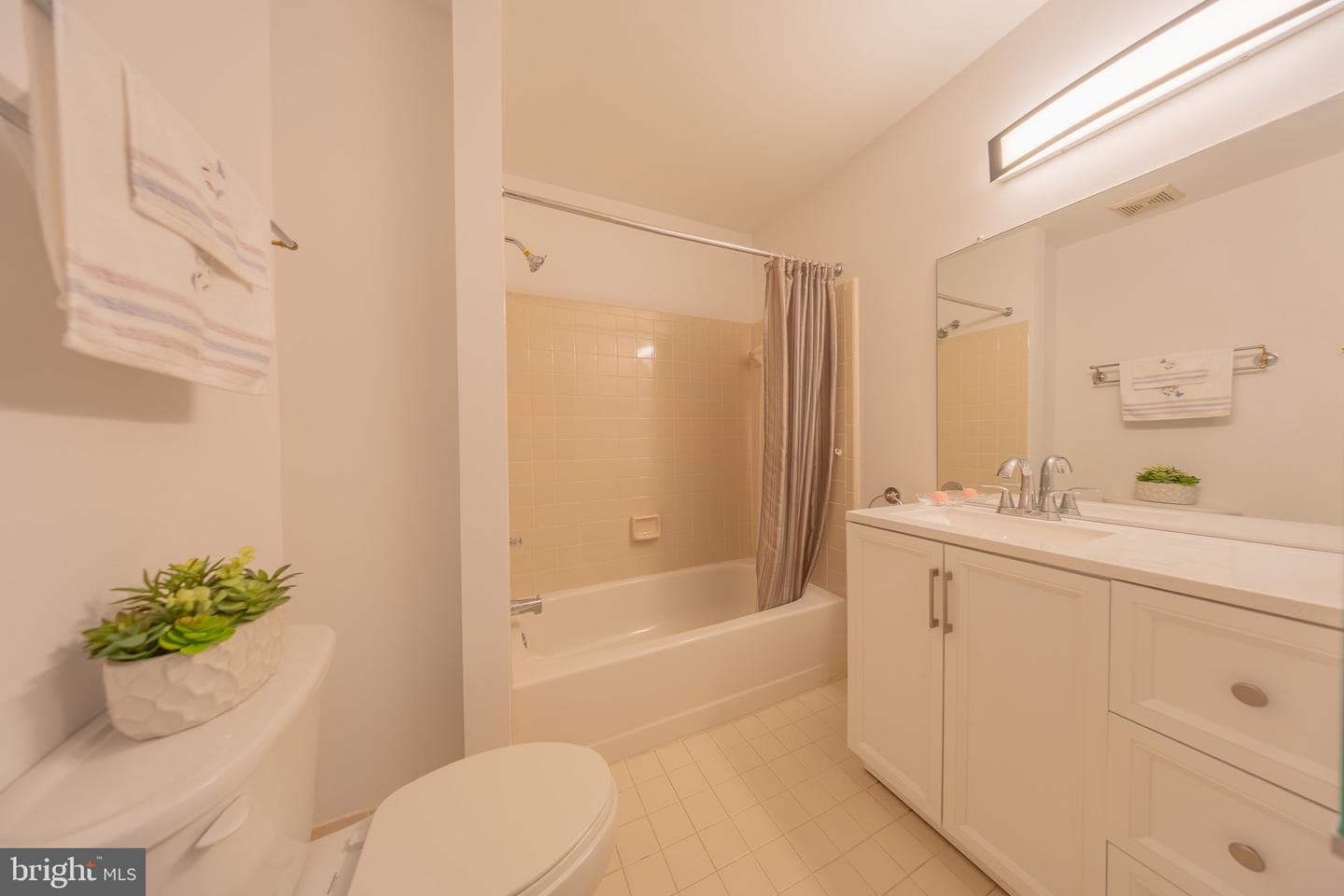 2201 Cedar Cove Court photo 11