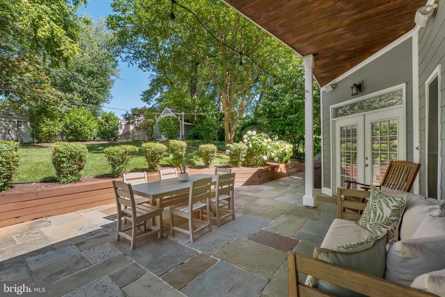 2915 Marshall Street photo 35