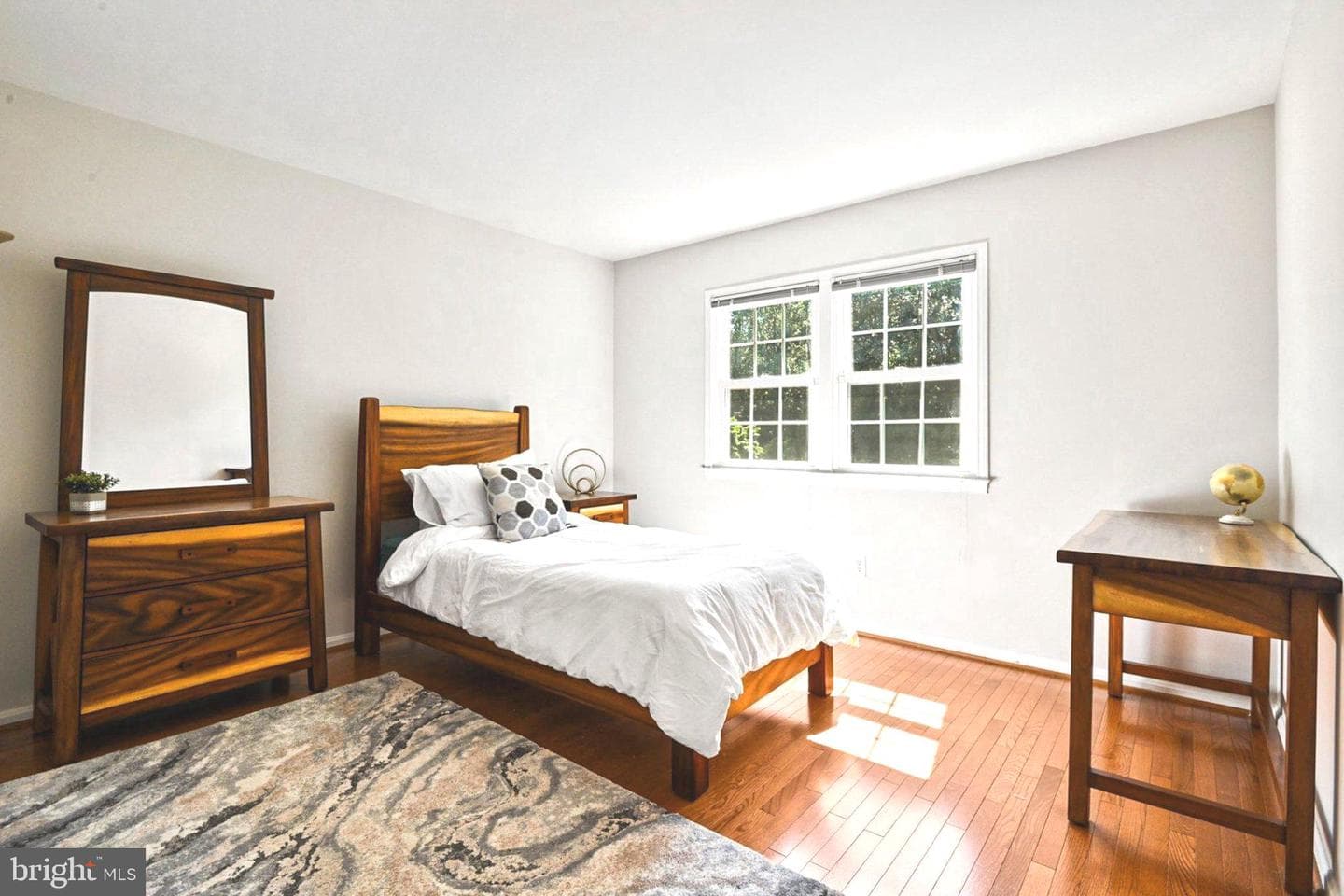 1715 Fox Run Court photo 30