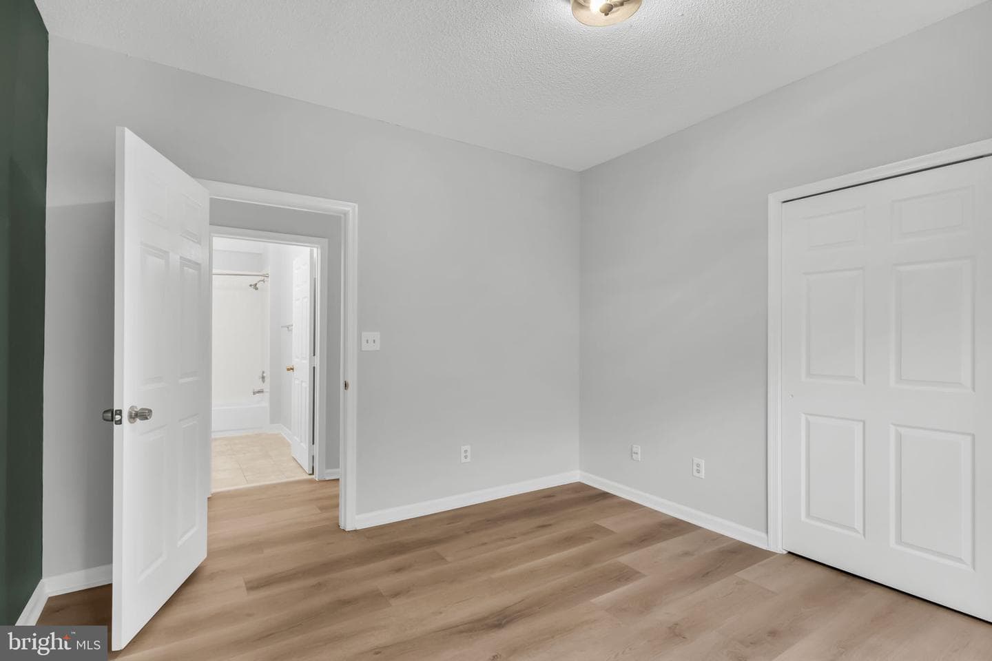 1701 Lake Shore Crest Drive #31 photo 22