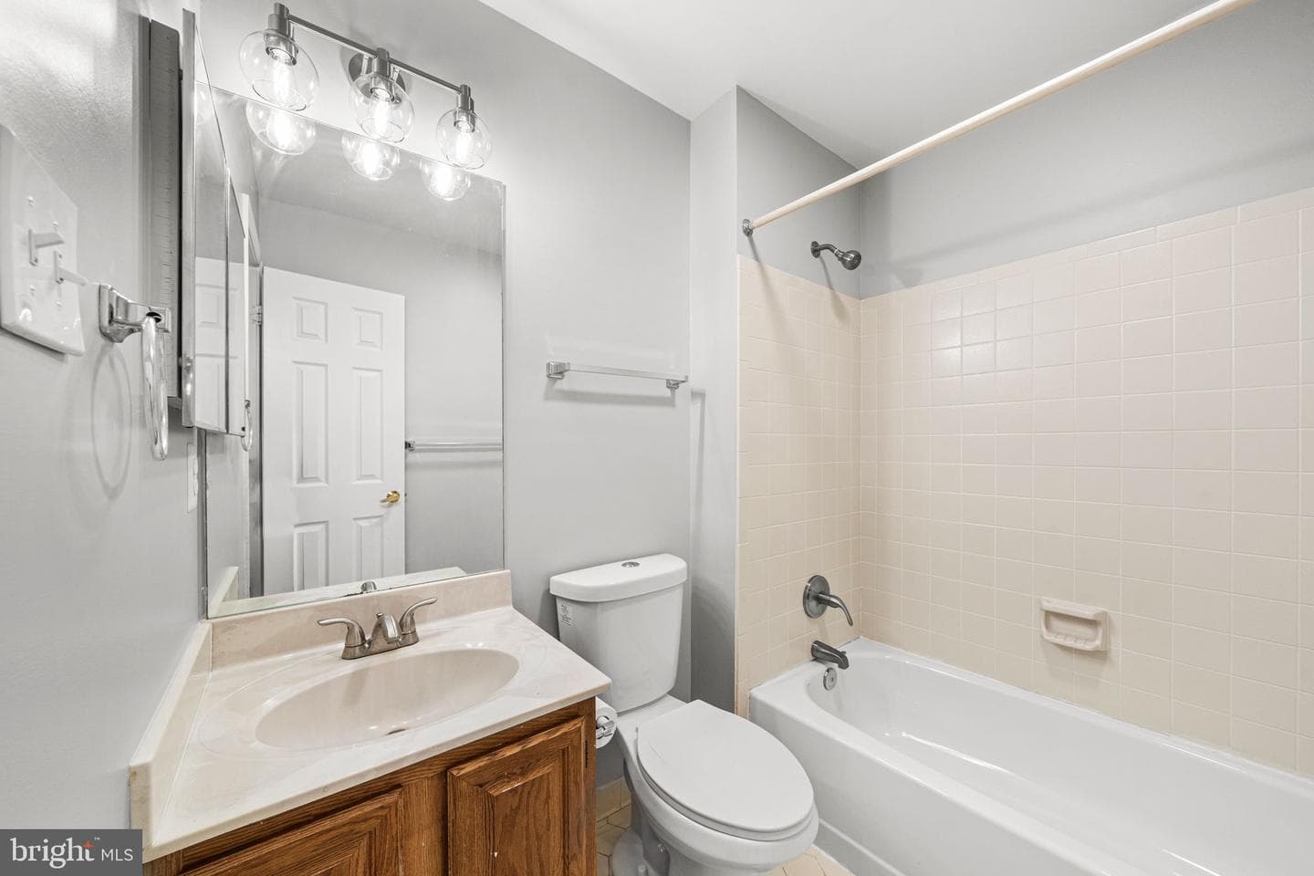 4620 Luxberry Drive photo 33