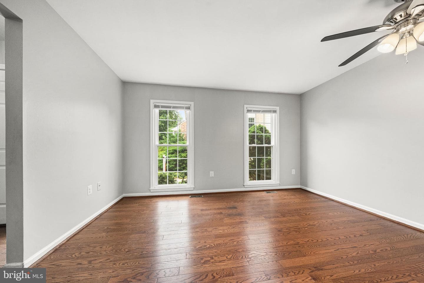 4620 Luxberry Drive photo 9
