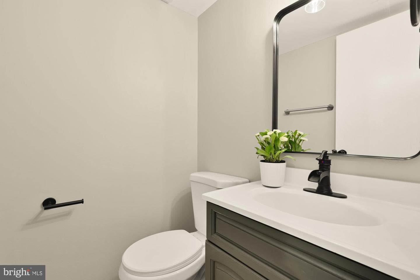 6359 Fenestra Court #117-B photo 17