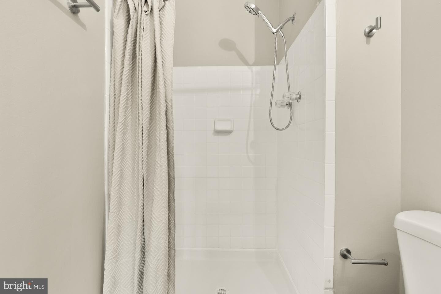 6359 Fenestra Court #117-B photo 24