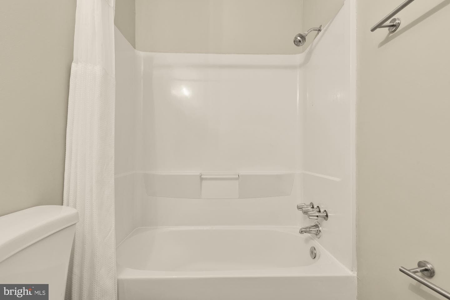 6359 Fenestra Court #117-B photo 30