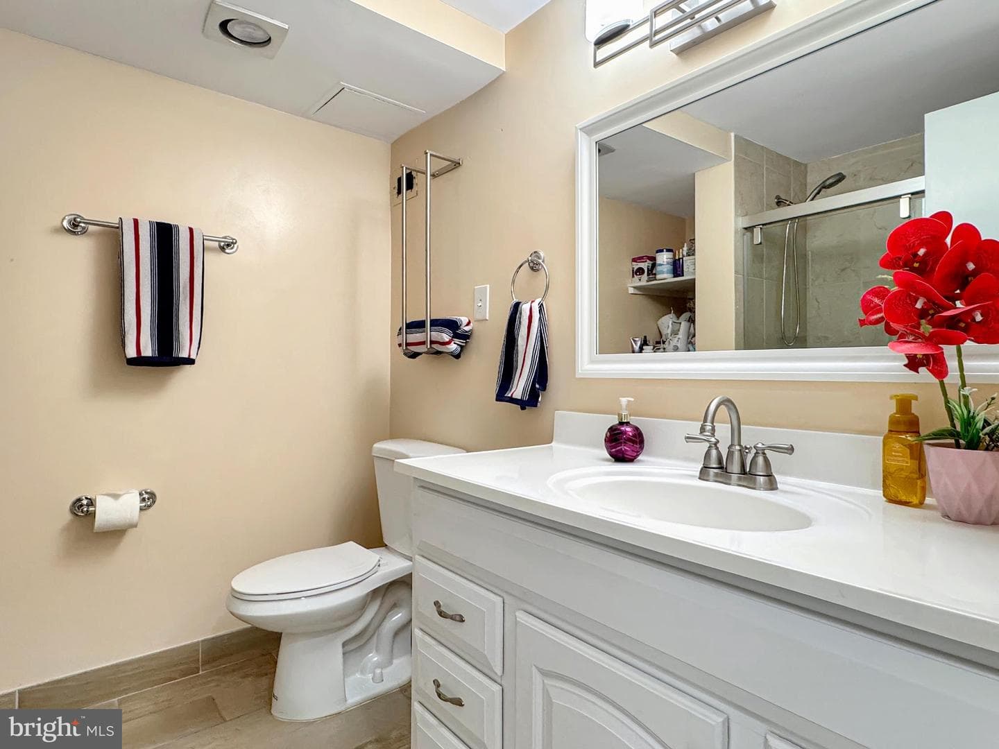 3705 S George Mason Drive #1309s photo 17