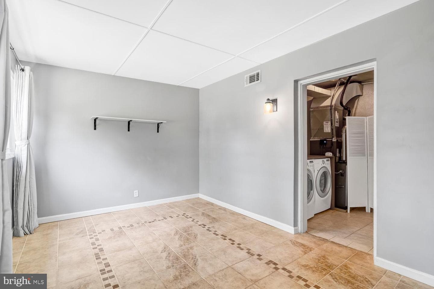 6806 Smithway Drive photo 15