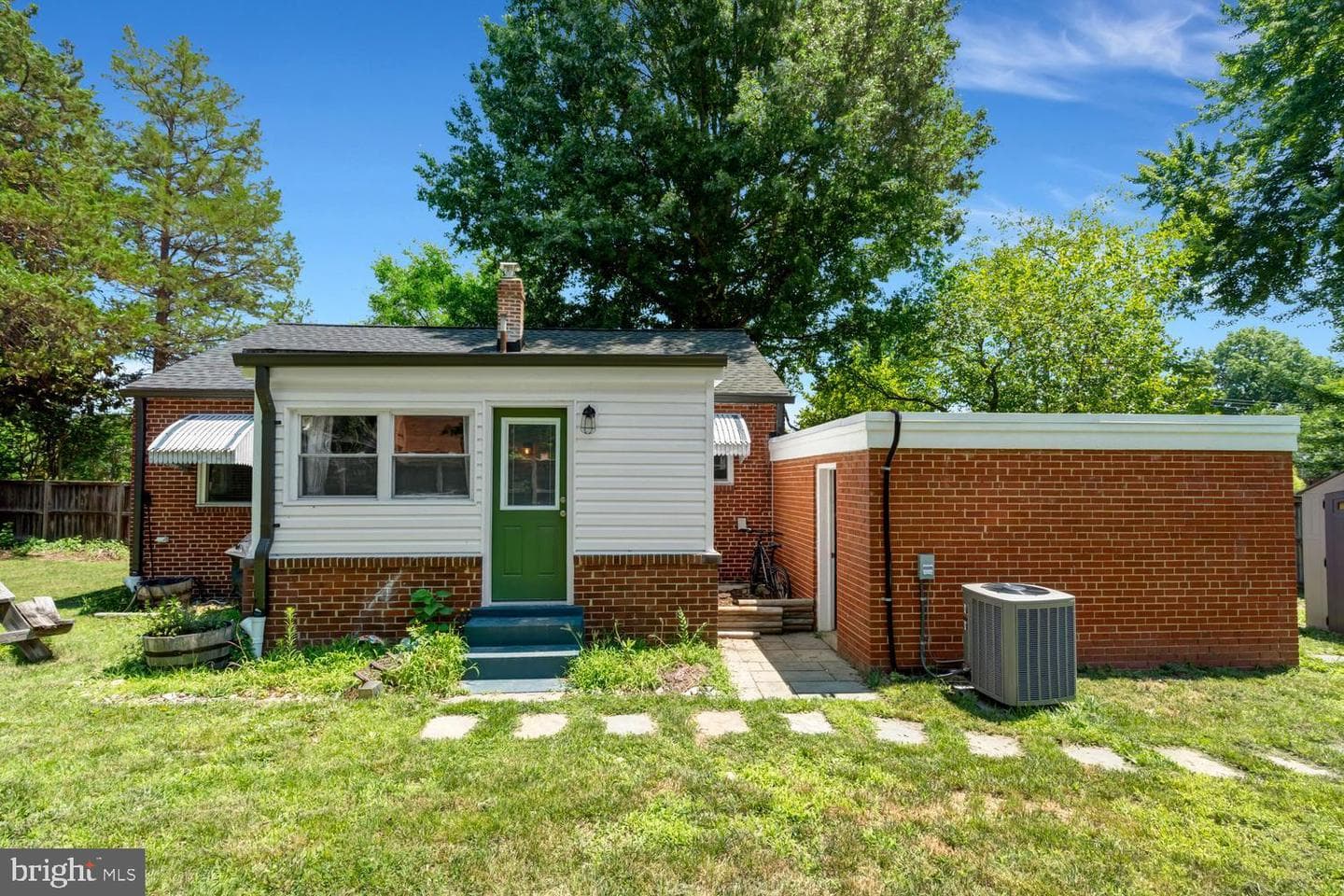 6806 Smithway Drive photo 19