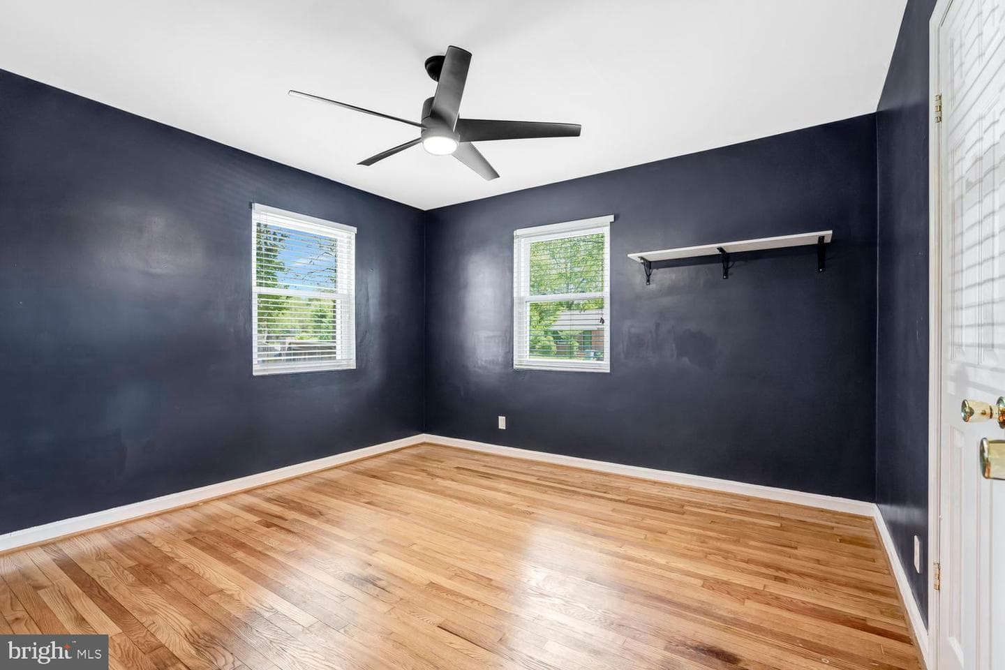 6806 Smithway Drive photo 8
