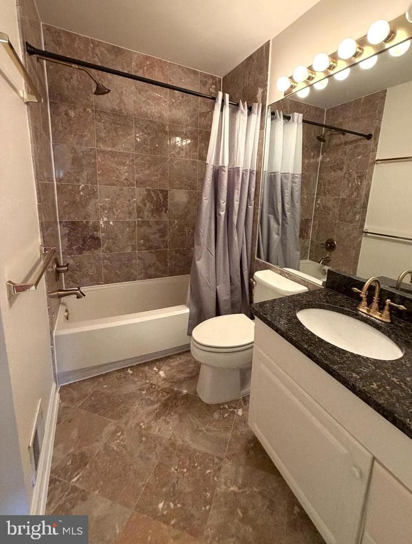 9548 Lagersfield Circle photo 27