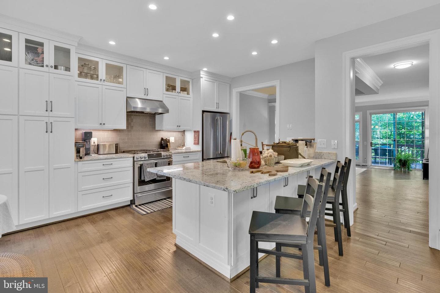 9548 Lagersfield Circle photo 8