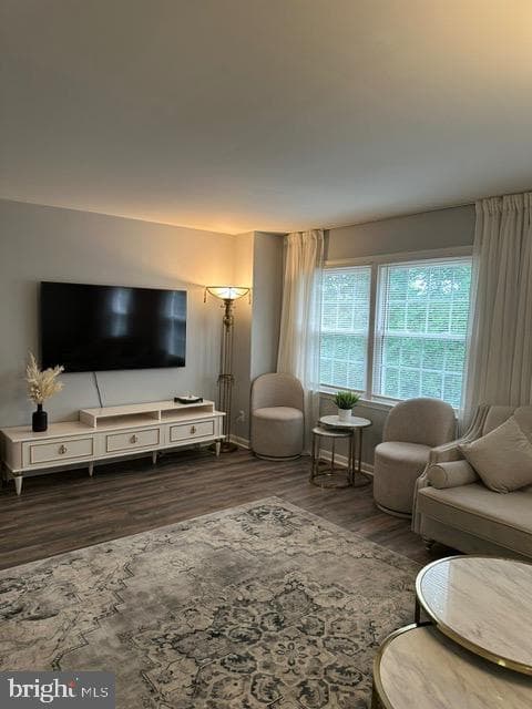 14709 Bentley Square photo 26