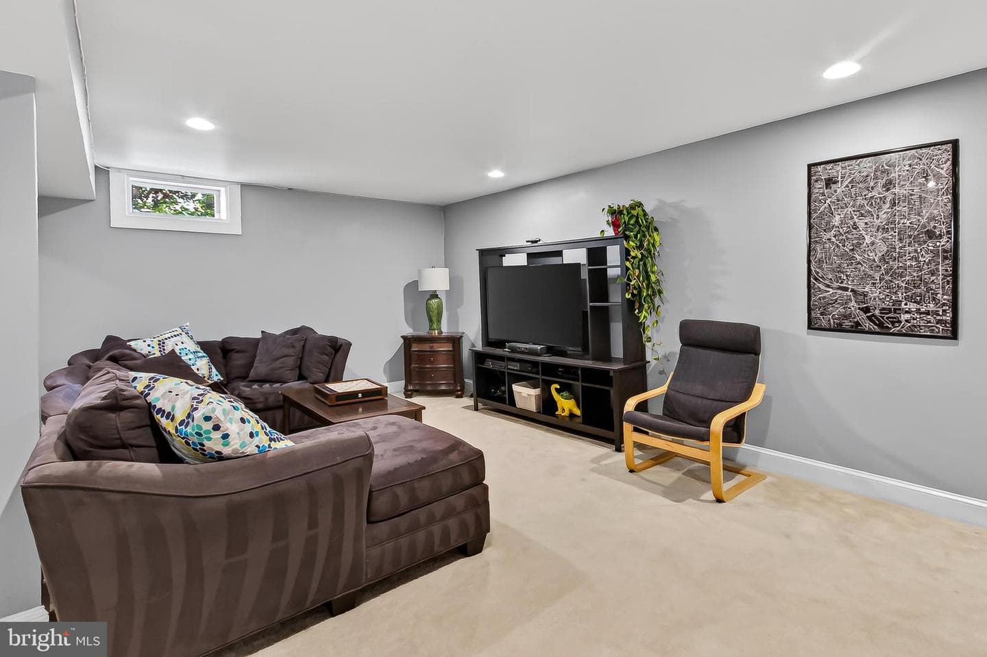 1057 Burwick Drive photo 32