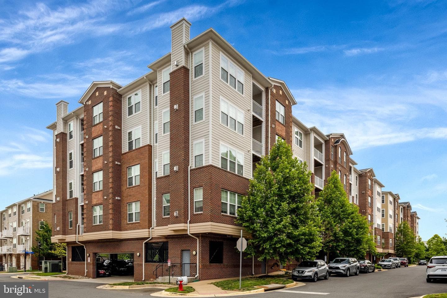 13724 Neil Armstrong Avenue #404 photo 19