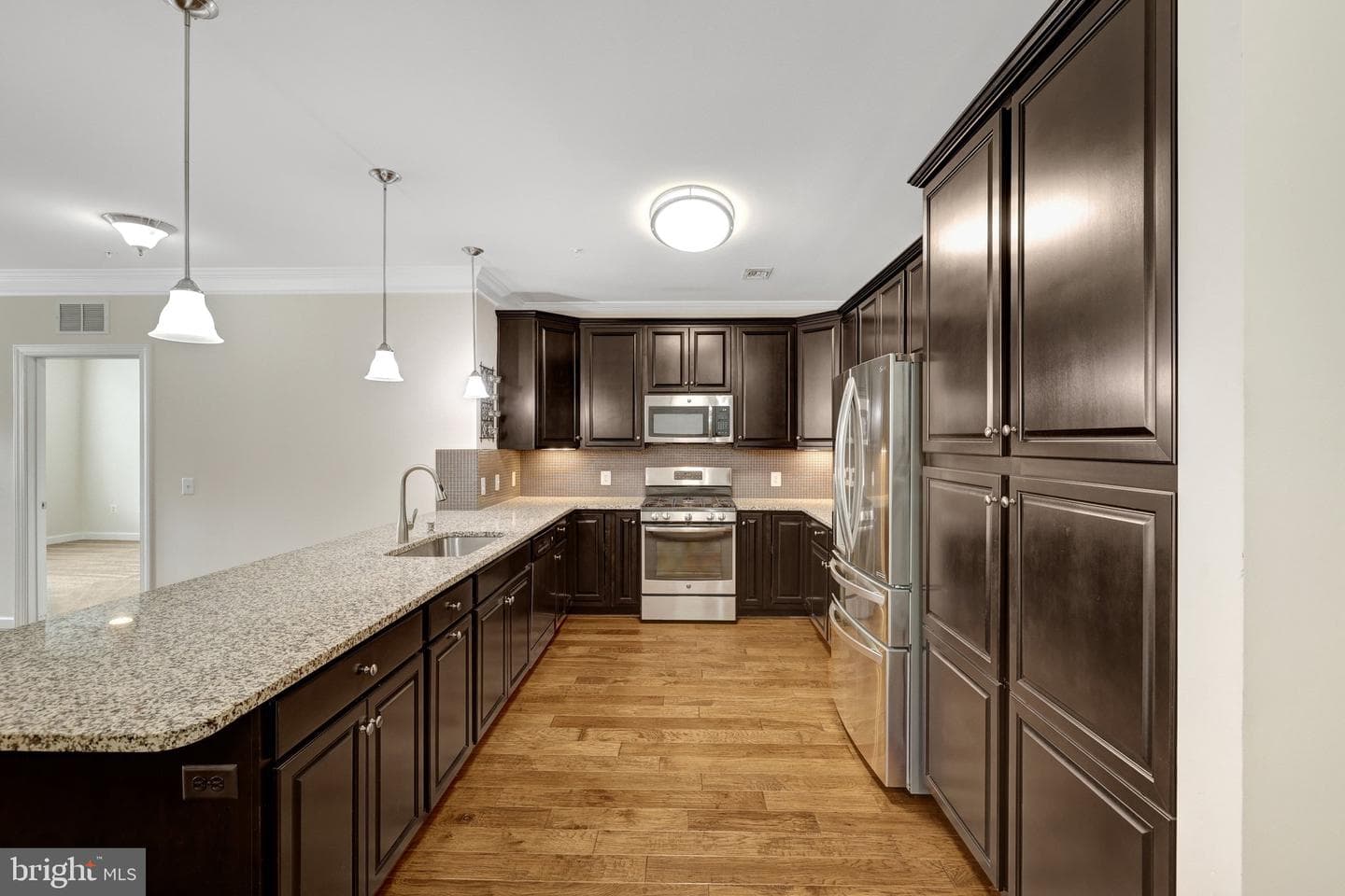 13724 Neil Armstrong Avenue #404 photo 5
