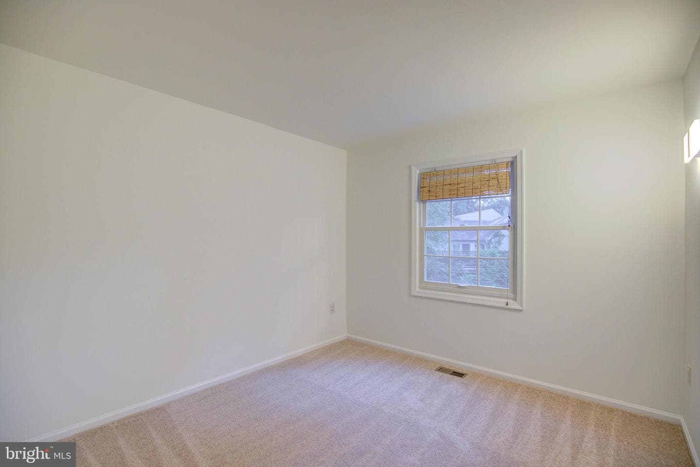 9519 Heathwood Court photo 21