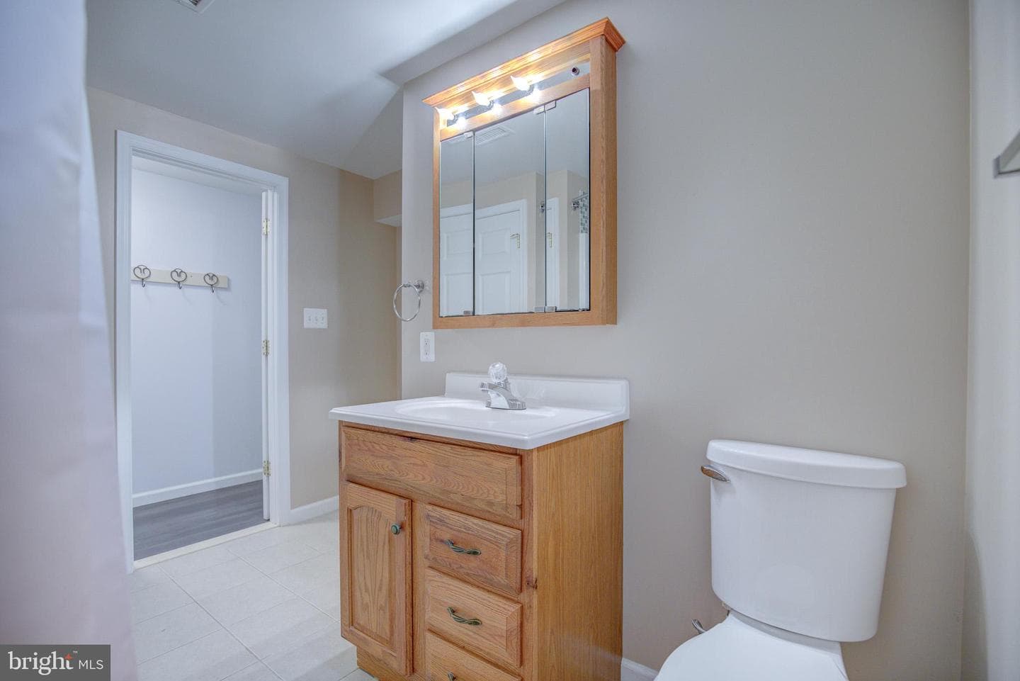 9519 Heathwood Court photo 32