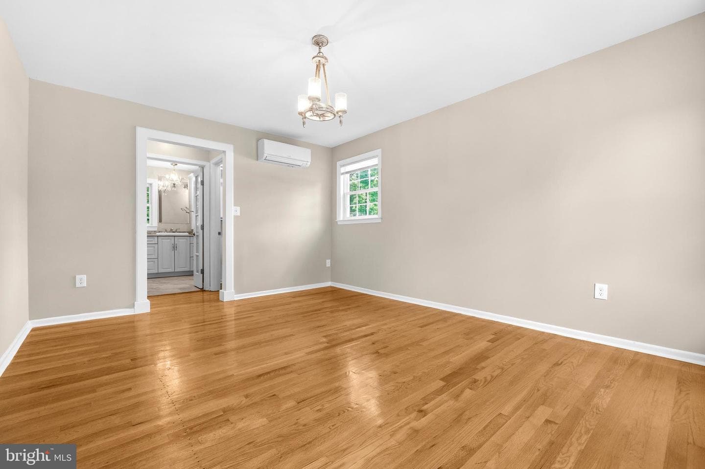 5110 Holden Street photo 25