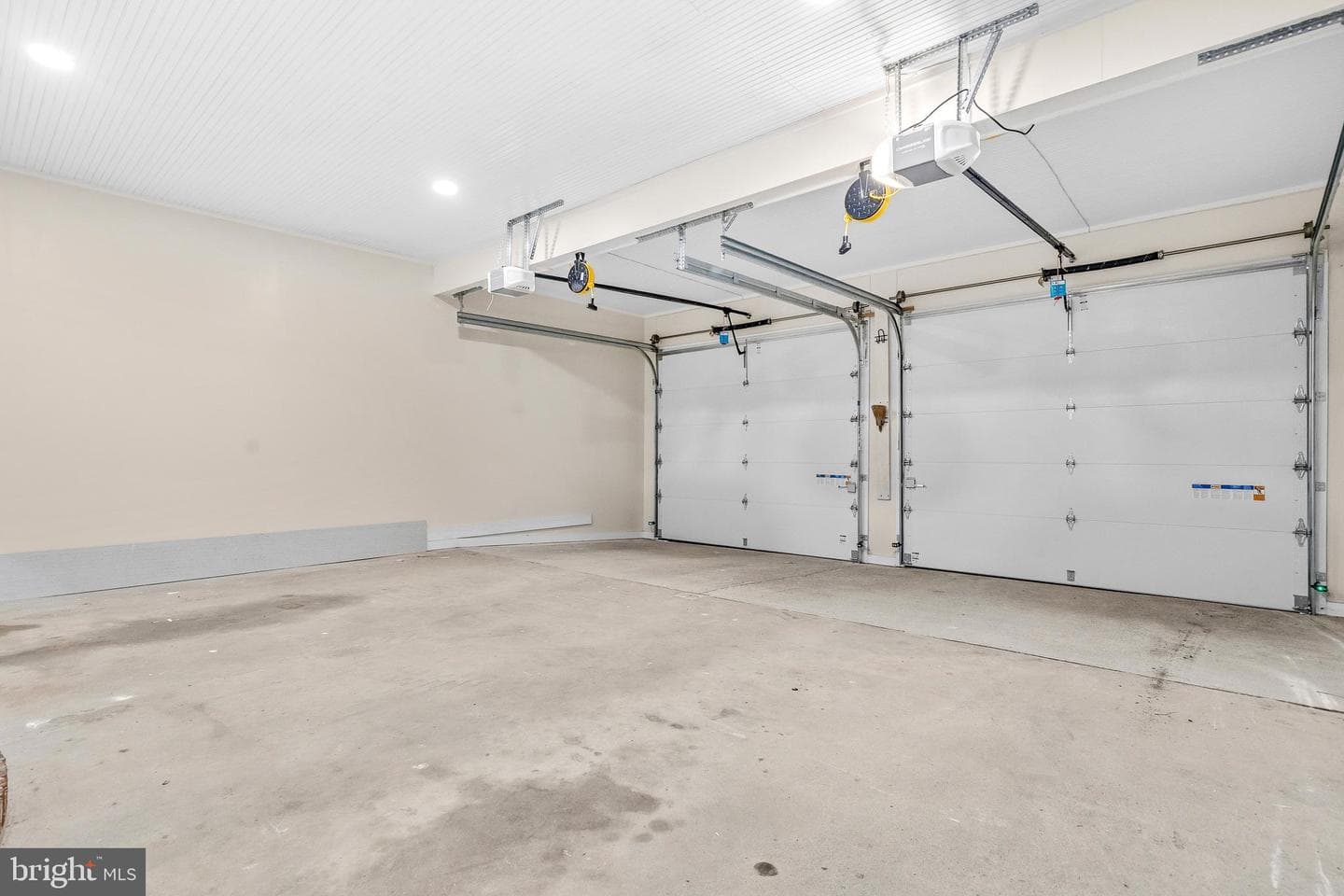 5110 Holden Street photo 42