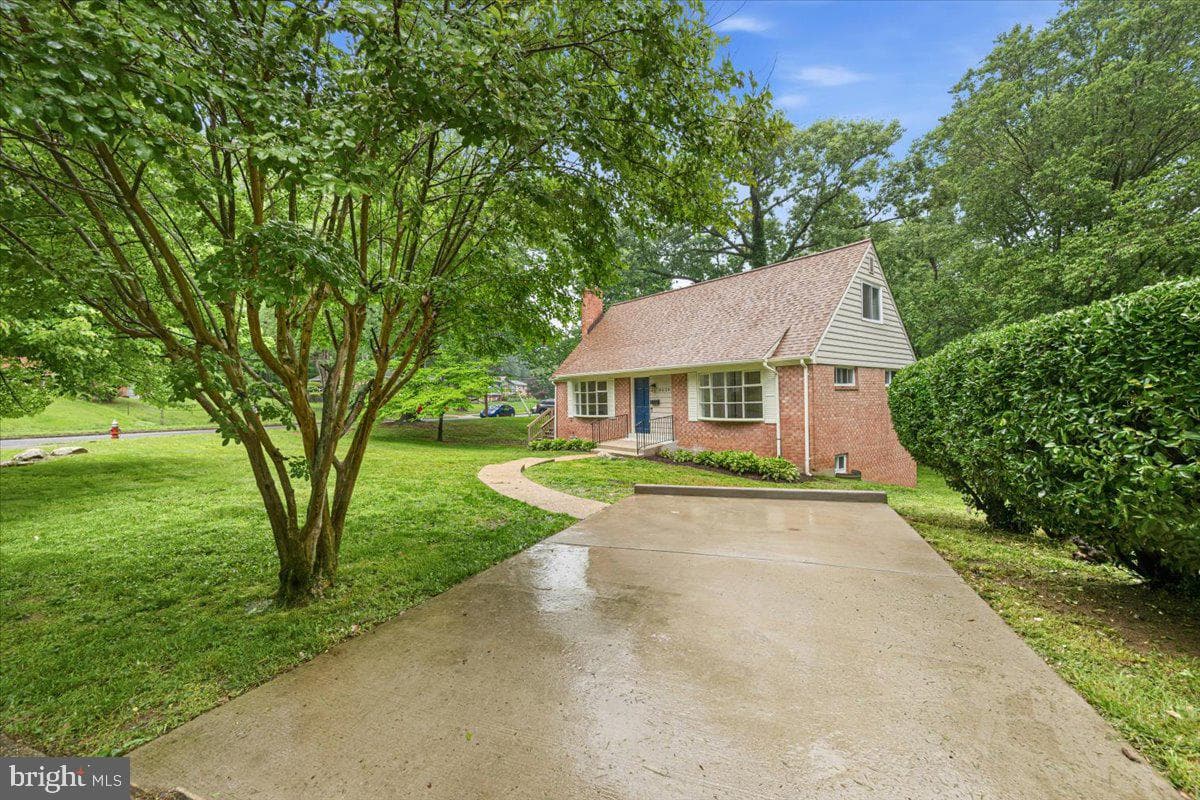 8624 Parliament Drive photo 8
