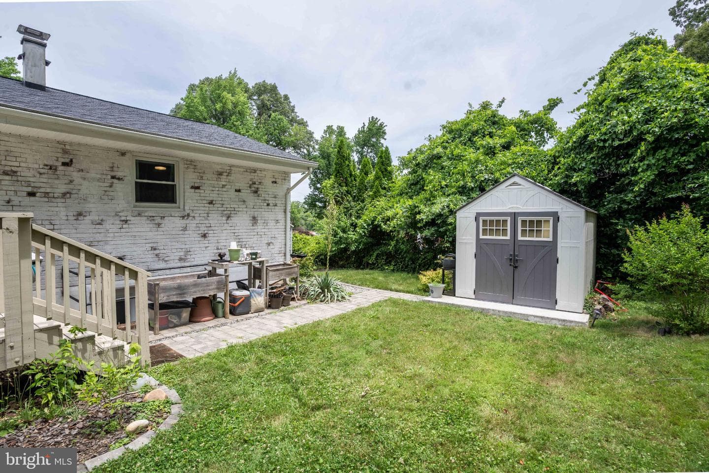 8926 Sylvania Street photo 43