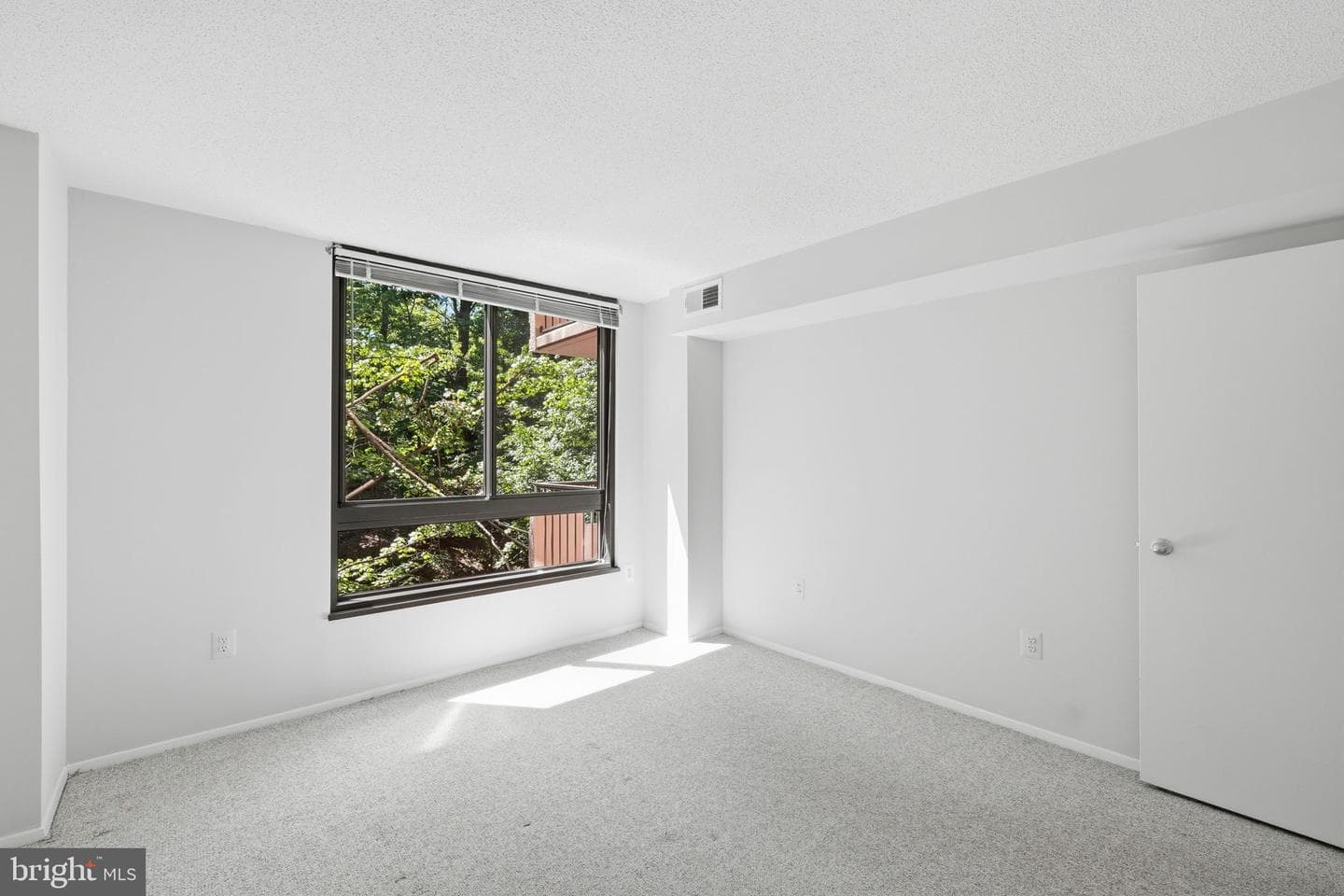 1808 Old Meadow Road #503 photo 17