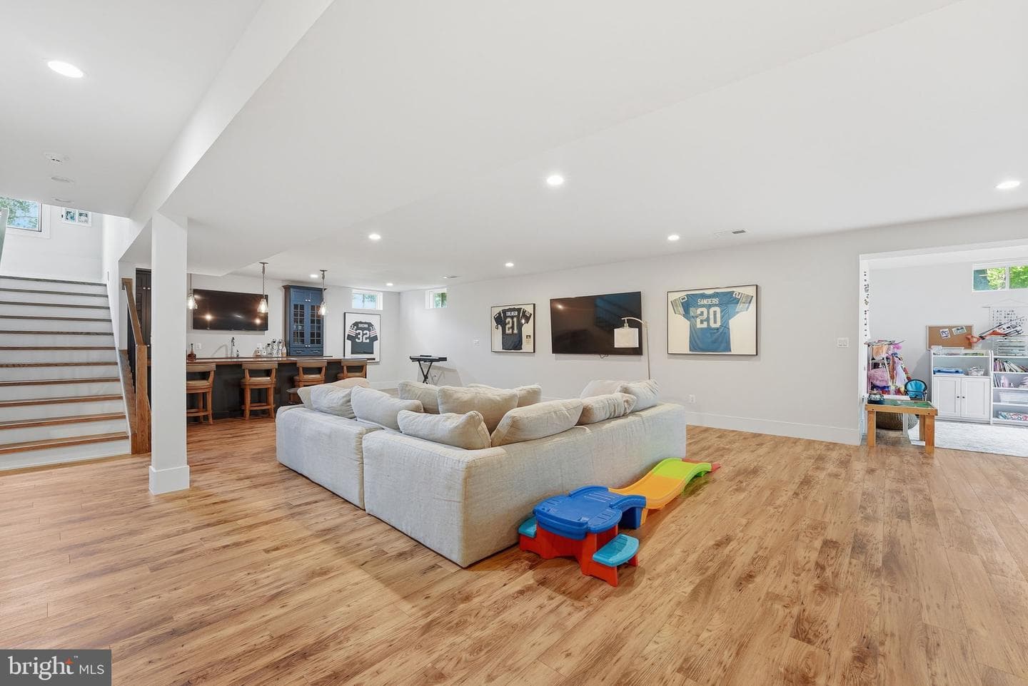 1341 Monitor Lane photo 45
