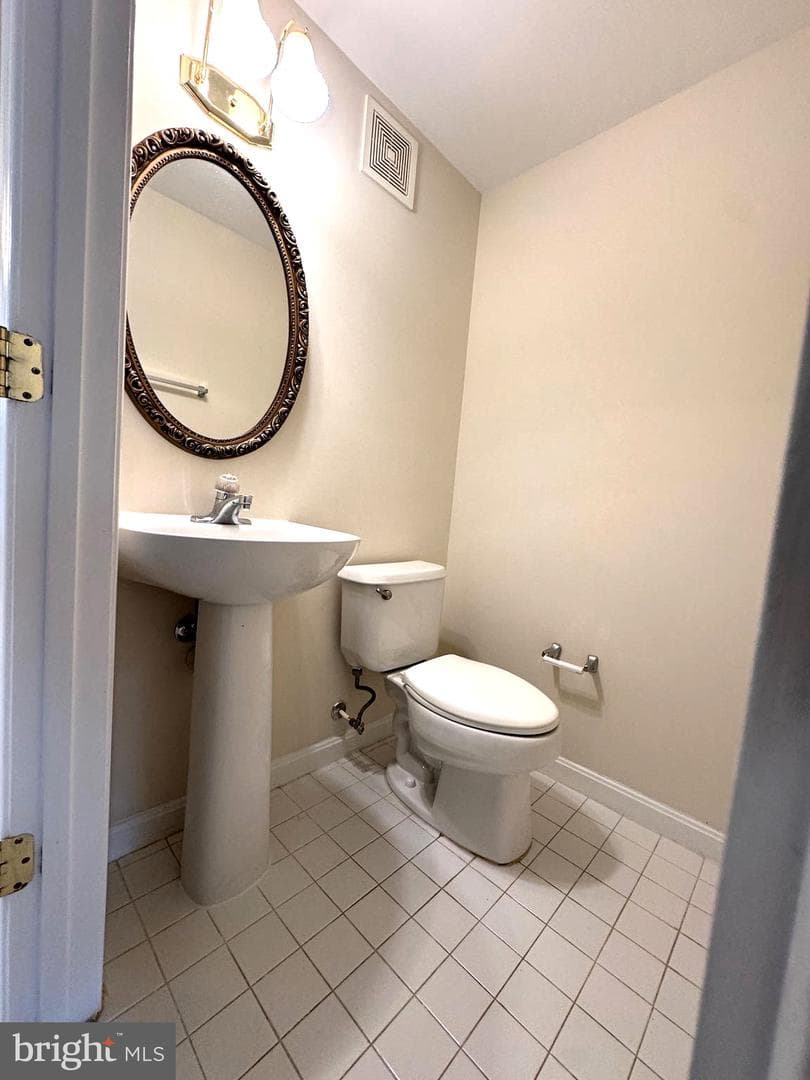 2293 Village Crossing Road photo 10