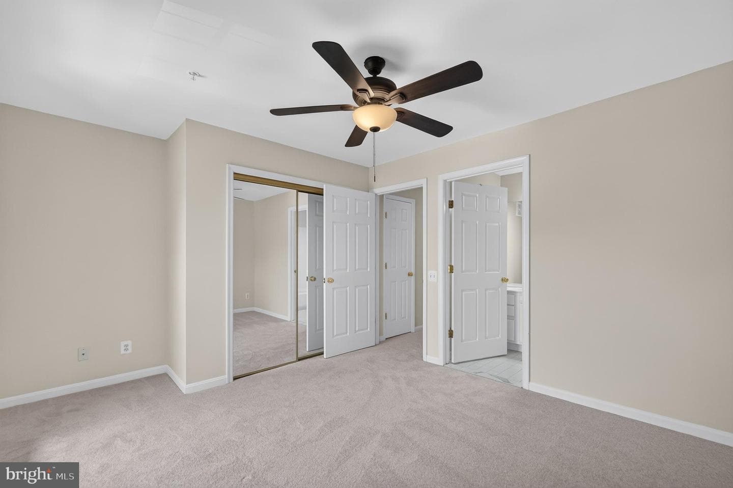 2293 Village Crossing Road photo 20