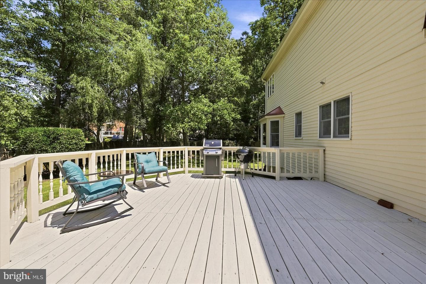 8814 Surrey Court photo 20