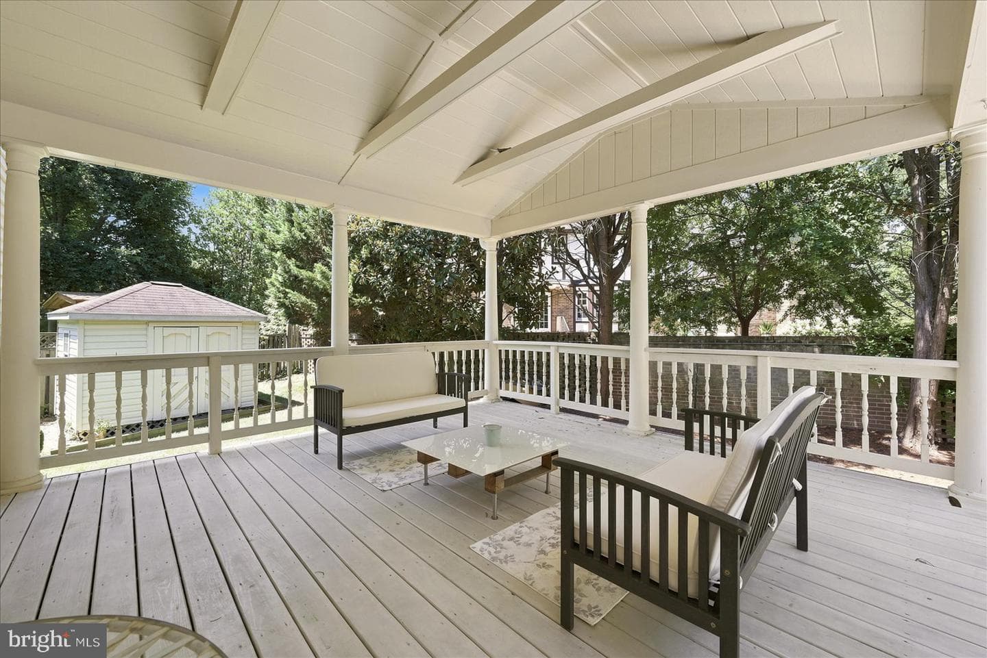 8814 Surrey Court photo 6