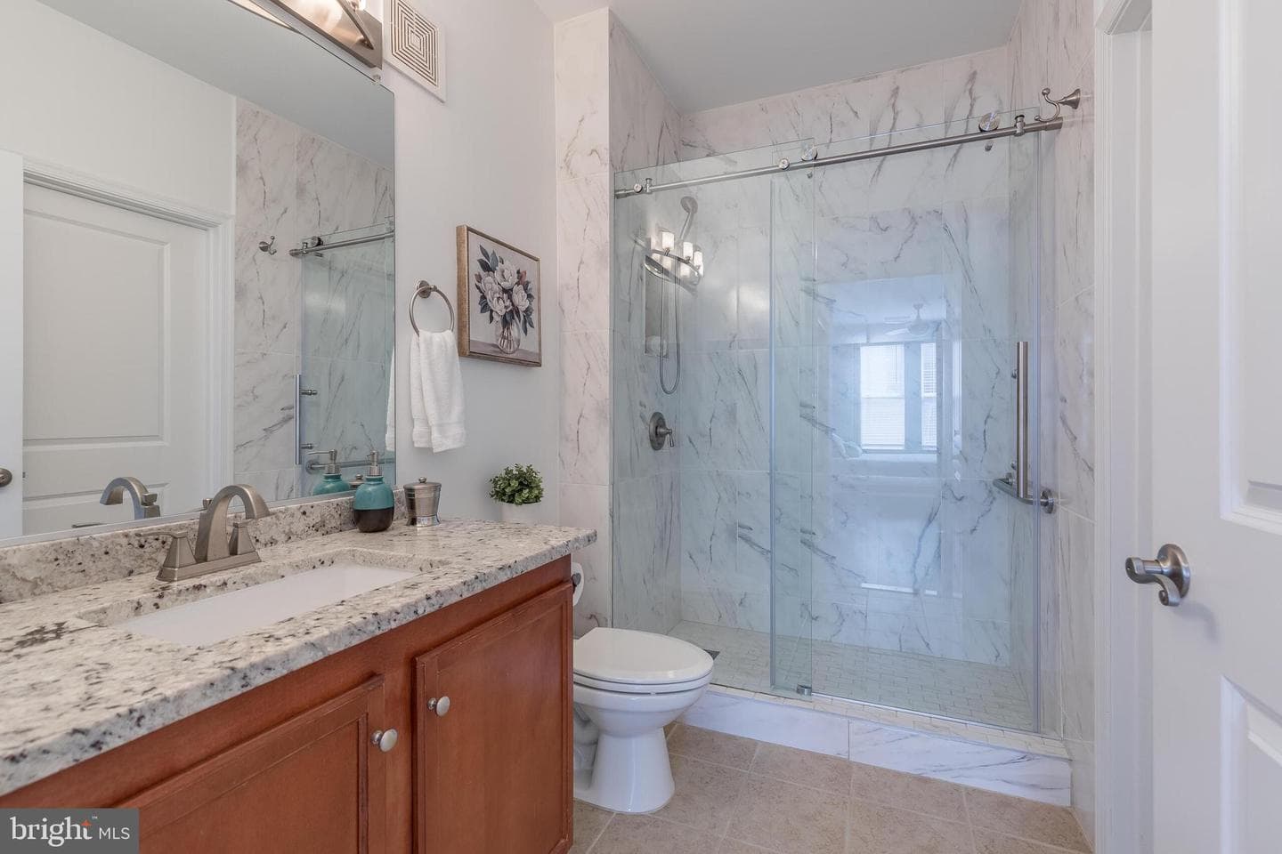 2665 Prosperity Avenue #437 photo 27