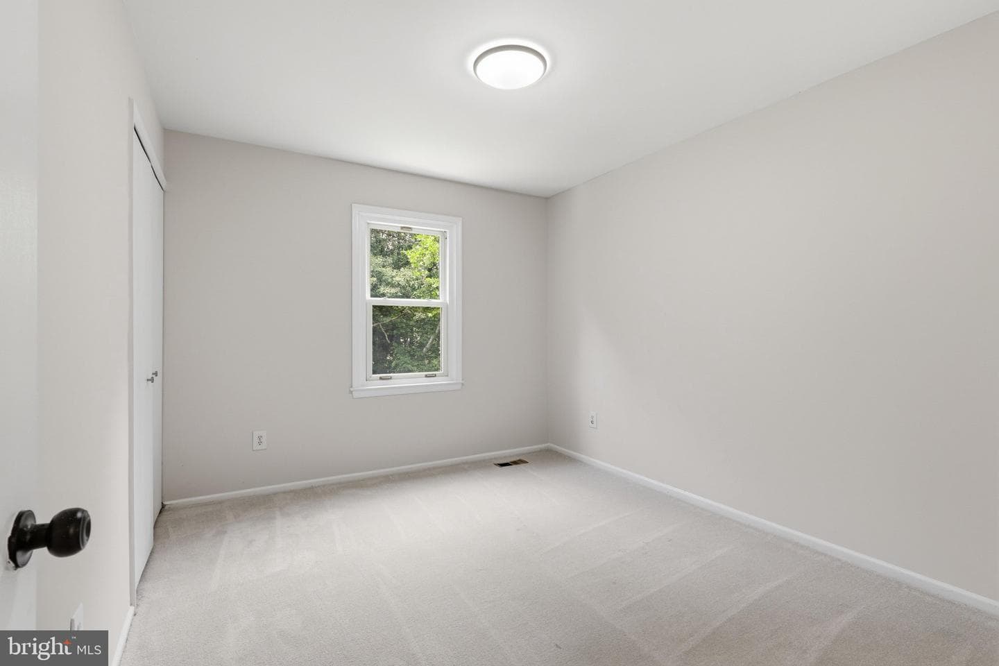 8398 Uxbridge Court photo 19