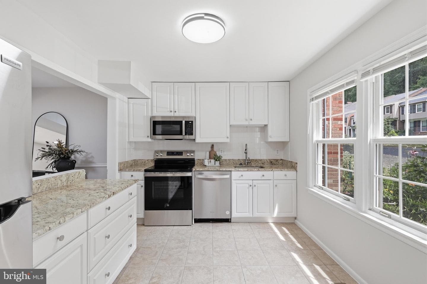 8398 Uxbridge Court photo 6