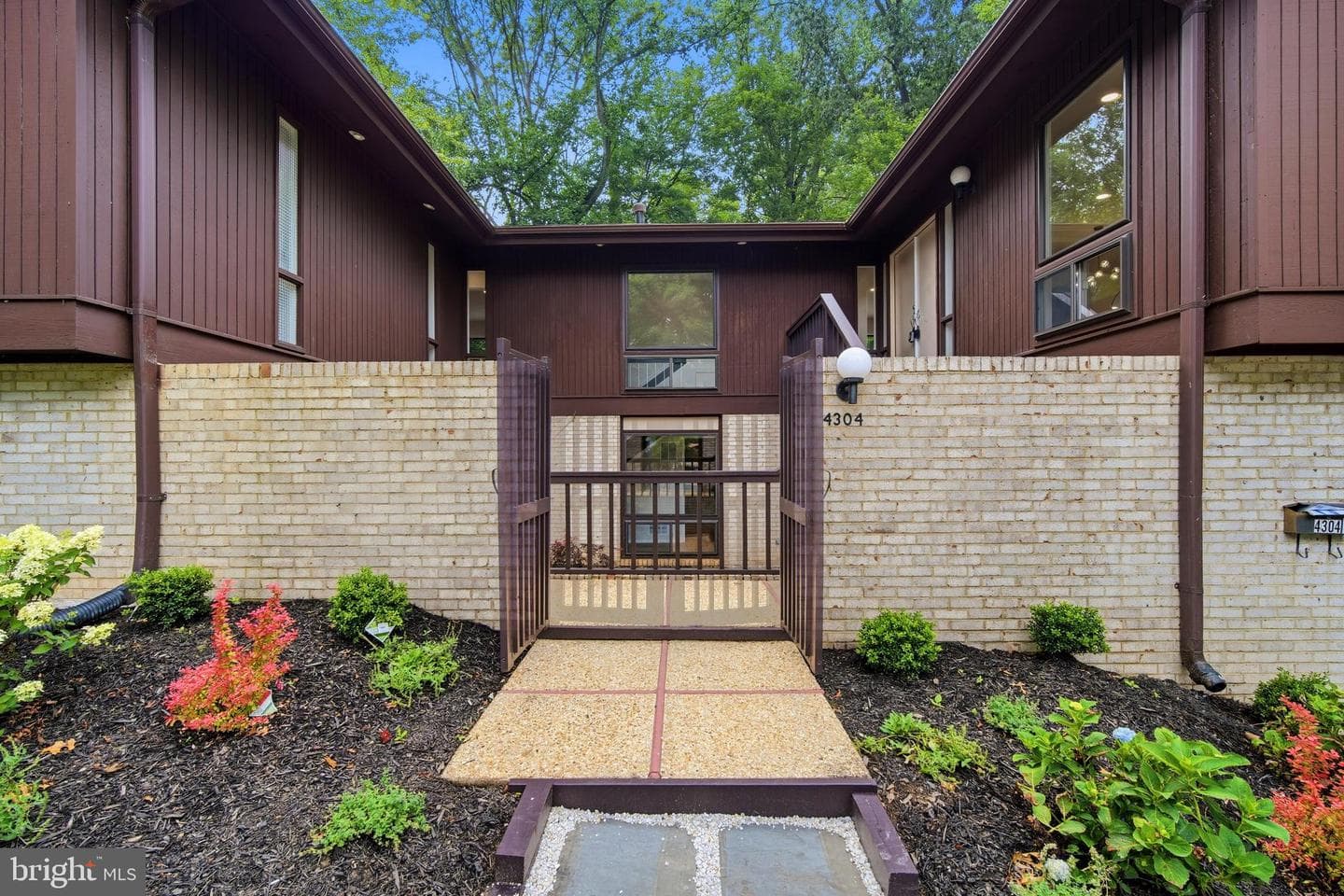 4304 Ann Fitz Hugh Drive, Annandale