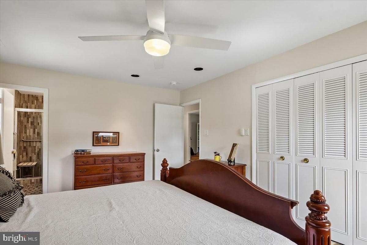 4214 Penner Lane photo 11