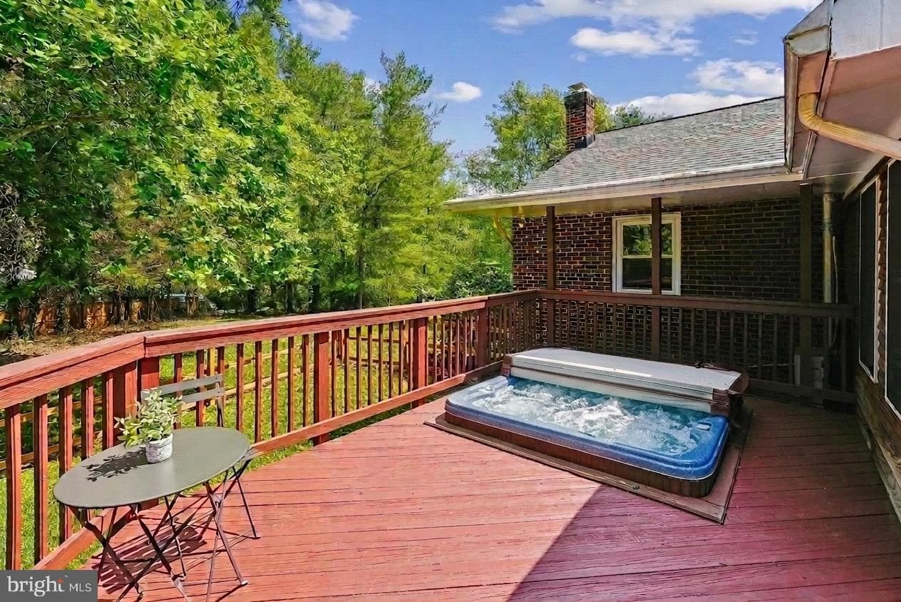 6251 Woodfair Drive photo 27