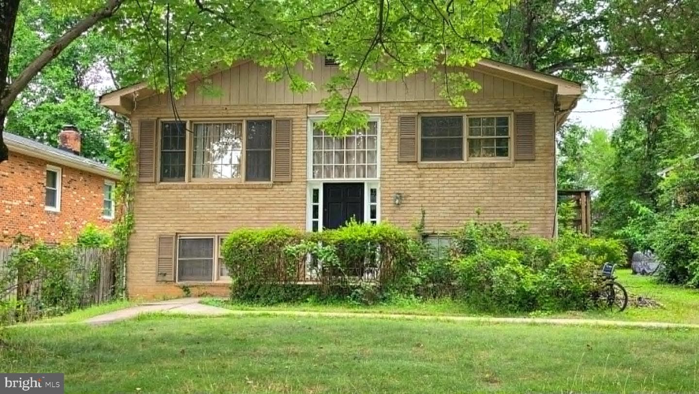 1646 La Salle Avenue, Mclean